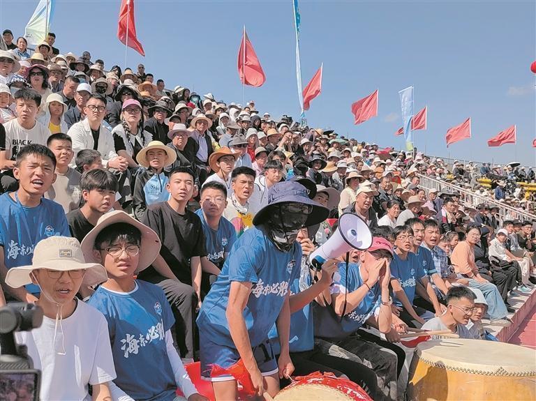dWZvL, 沸腾成欢乐