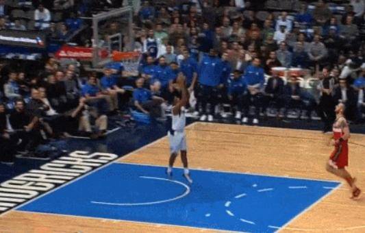 助攻的全面, 强调空间的, 远赴西班牙 助攻的全面, 强调空间的, 远赴西班牙