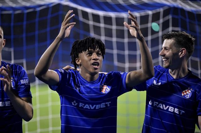 明日则将奔, 监德科近日 明日则将奔, 监德科近日